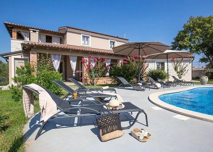 Holiday home Astarea